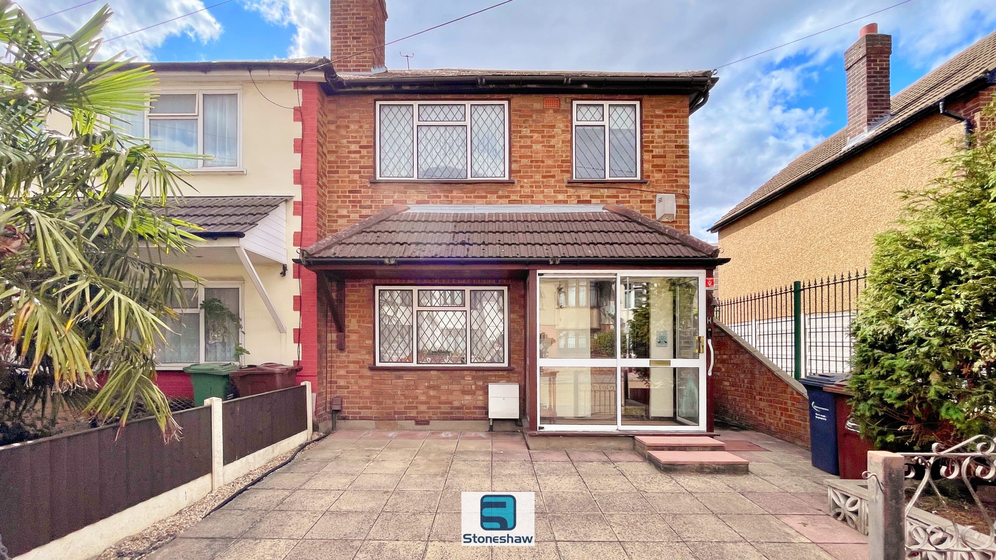 Salisbury Road, Dagenham, RM10